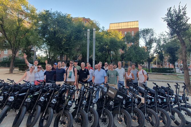 E Fatbikes Rental in Barcelona - Riding comfort, stability, and electric assistance
