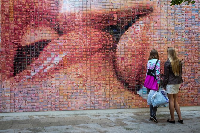Elevate Your Photography - Barcelona Private Tour & Workshop - Barcelona Cathedral and the walk’s finish