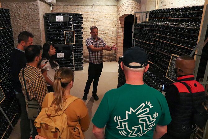 Exclusive Champagne & Chocolate Getaway - with excellent lunch - Why this cava and chocolate day works