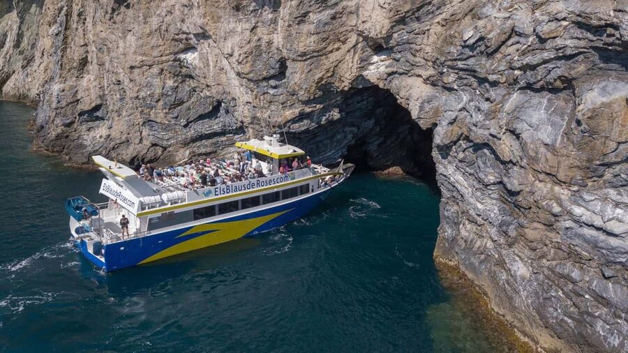 Exclusive Experience: A Full Day in Cadaqués! - The return cruise to Roses
