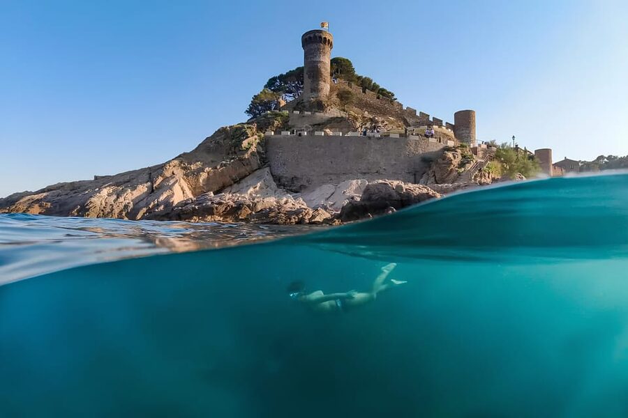 Explore Costa Brava & Tossa de Mar: Trails, snorkel & meal - Tossa de Mar and the walls of Vila Vella