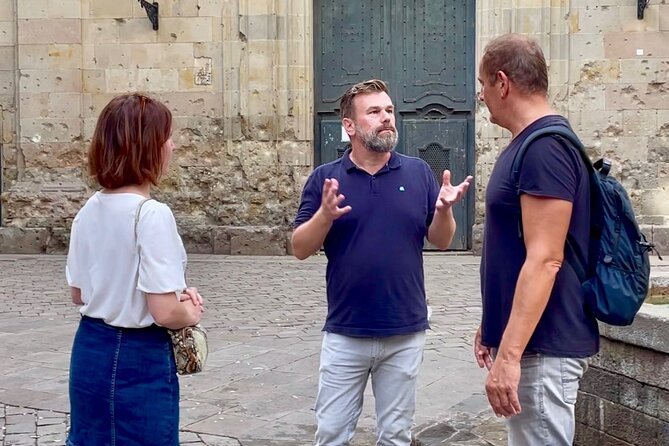 Explore hidden streets of Barcelona with a local - Arc de Triomf and the legends of the city