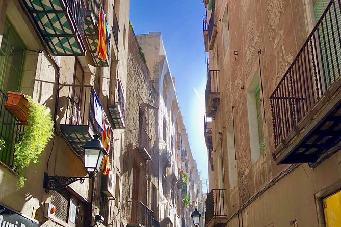 Explore hidden streets of Barcelona with a local - Mercat del Born and the layers beneath the city