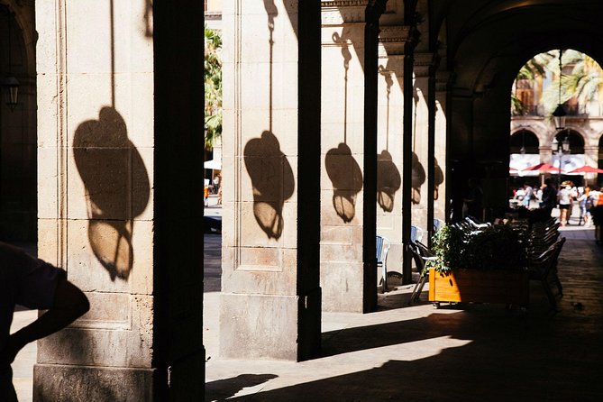 Family Friendly Barcelona Private City Tour - What the $115.03 price means