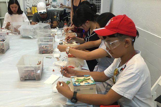 Feel like Gaudí: Barcelona Mosaic Workshop with Tour - Timing, meeting point, and physical effort