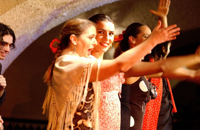 Flamenco Night at Tablao Cordobes in Barcelona - Choose between a drink and dinner