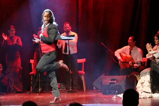 Flamenco Show at Dalmases Palace in Barcelona - Palau Dalmases gives the show its character