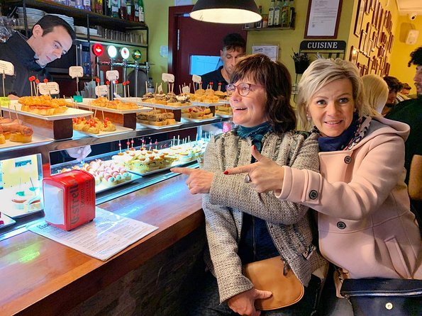 Food & Drink Private Tour of Barcelona in Traditional Taverns - La Pallaresa and the chocolate finale