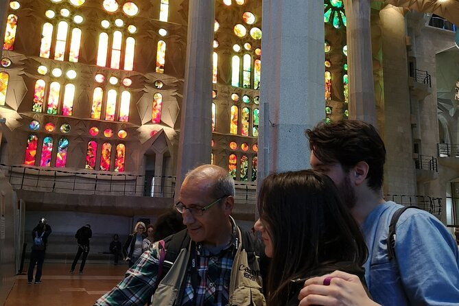 Food & Drink Tasting Private Tour & Sagrada Familia Skip the Line - The real value of a private four-hour format