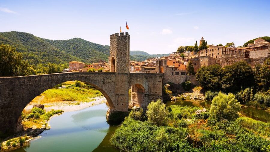 From Barcelona: Besalú & Medieval Towns Tour w/ Hotel Pickup - Key points at a glance