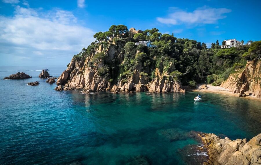 From Barcelona: Costa Brava Day Tour with Lunch - Marimurtra Botanical Garden above the Mediterranean