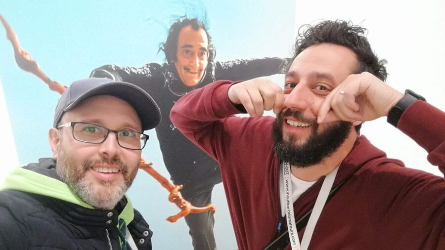 From Barcelona: Dalí Triangle and Cadaques Tour - What the guides add to the experience