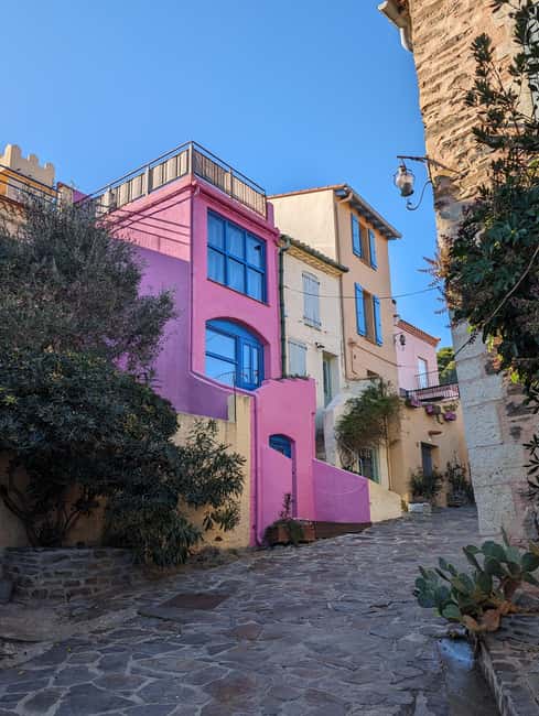 From Barcelona: Day Trip to France with Girona Visit - The 70-minute ride to Girona