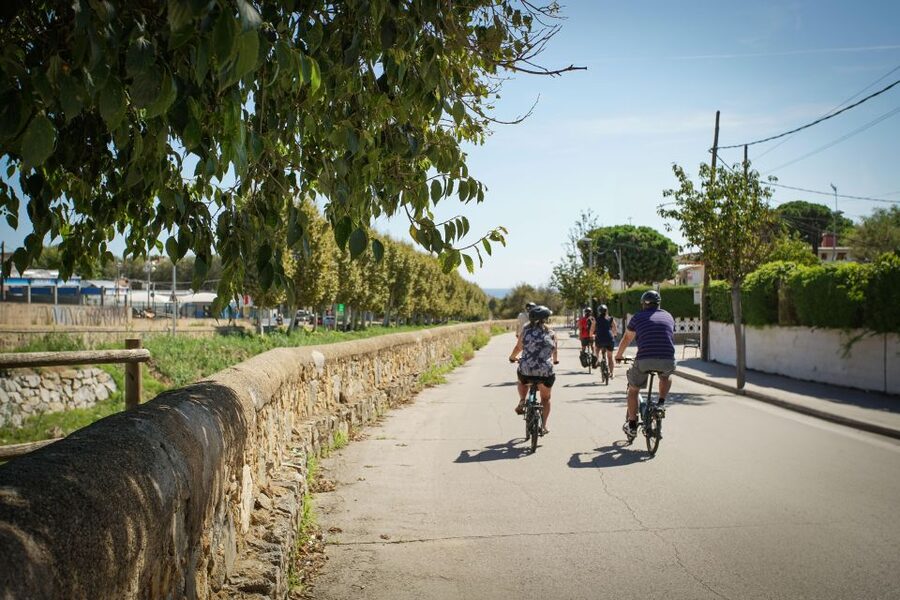 From Barcelona: E-Bike and Sailing Tour with Wine Tastings - Alella vineyards and Catalan winemaking