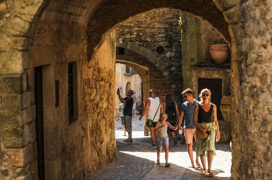 From Barcelona: Girona and Costa Brava Day Tour - What the $117 price actually buys