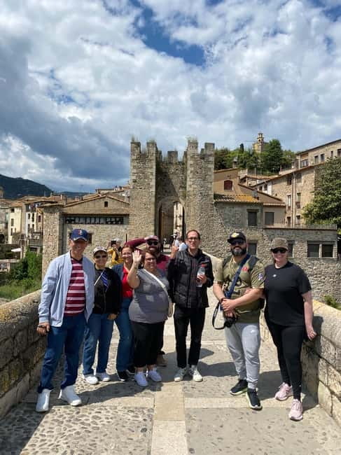 From Barcelona: Girona, Besalú & Castellfollit Day Trip - Besalú: bridge, Jewish heritage, and free time