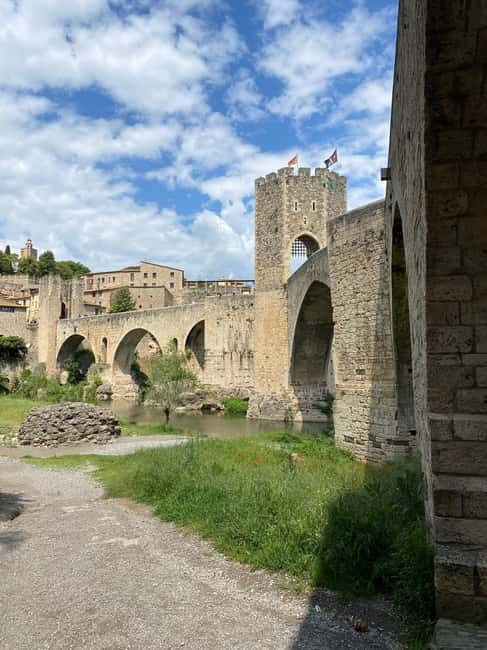 From Barcelona: Girona, Besalú & Castellfollit Day Trip - The guide can make or break the day