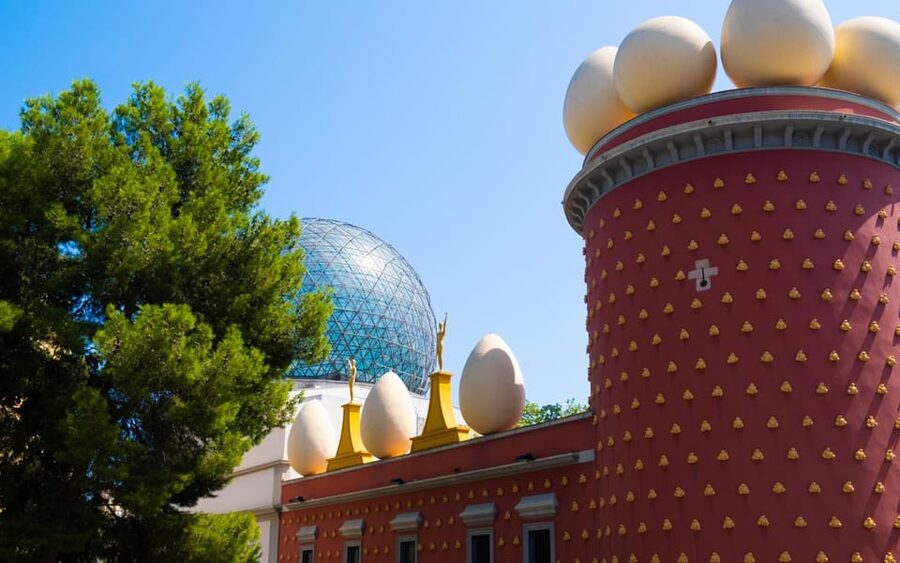 From Barcelona: Girona, Figueres, Dalí Museum, and Cadaqués - Key points at a glance