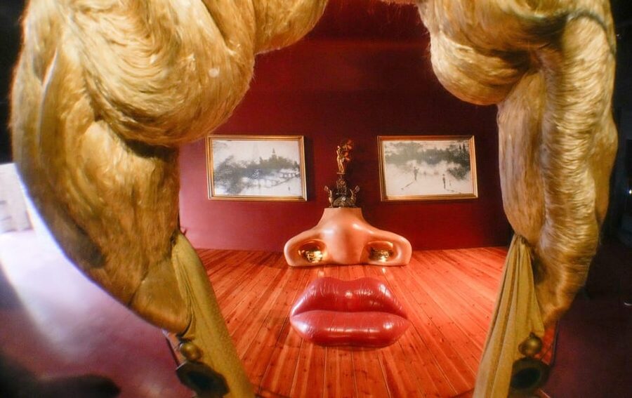 From Barcelona: Girona Guided Tour & Dalí Museum in Figueres - The Nine-Hour Schedule and Its Tradeoffs
