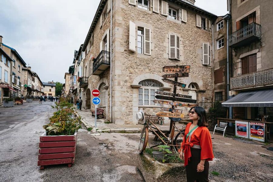 From Barcelona: Guided Day Trip to Andorra and France - Key points to know before booking