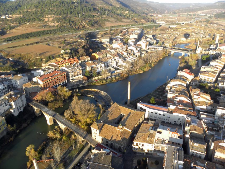From Barcelona: Half-Day Hot Air Balloon Flight Ticket - A small group with a personal feel