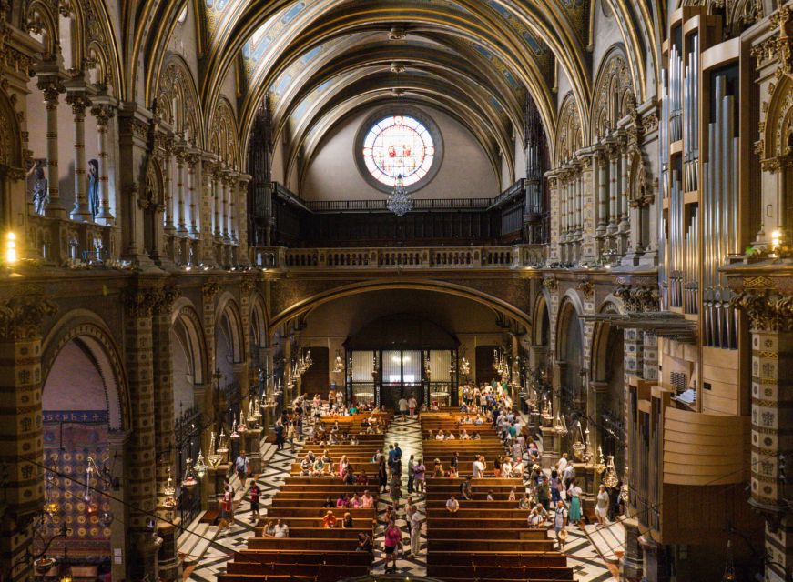 From Barcelona: Half-Day Montserrat Experience - Two hours to choose your own Montserrat