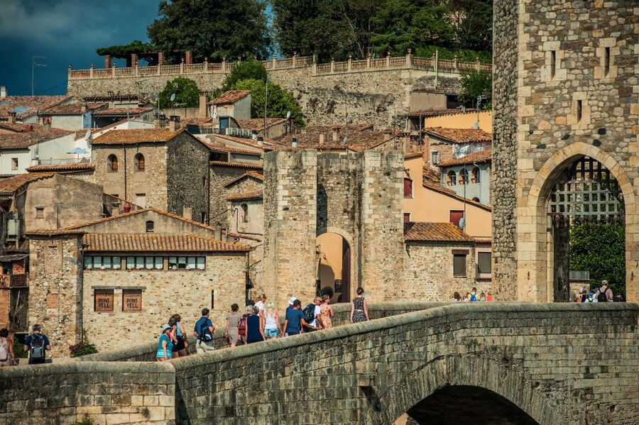 From Barcelona: Medieval Villages Day Tour - Tavertet above Sau Lake