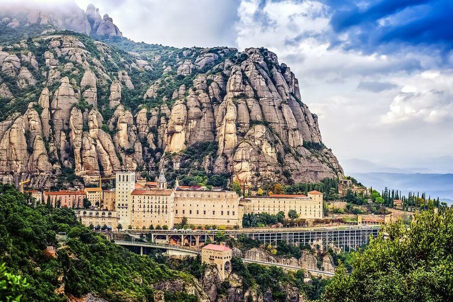 From Barcelona: Montserrat Day Trip with Optional Tickets - The monastery and the Moreneta