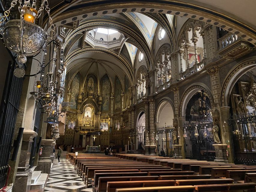 From Barcelona: Montserrat Monastery & Scenic Mountain Hike - The two-hour walk through the natural park