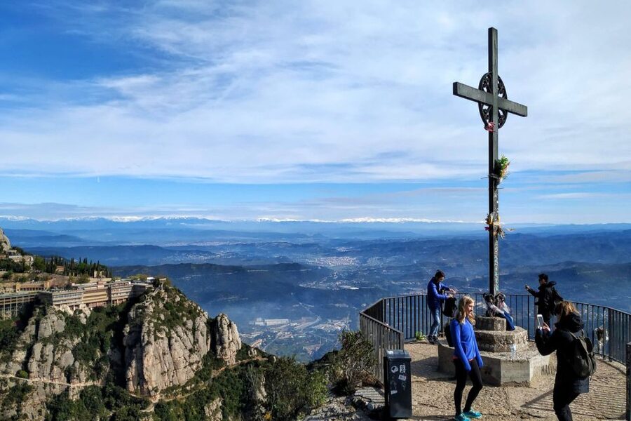 From Barcelona: Montserrat Private Guided Tour and Cable Car - Who will enjoy this tour most