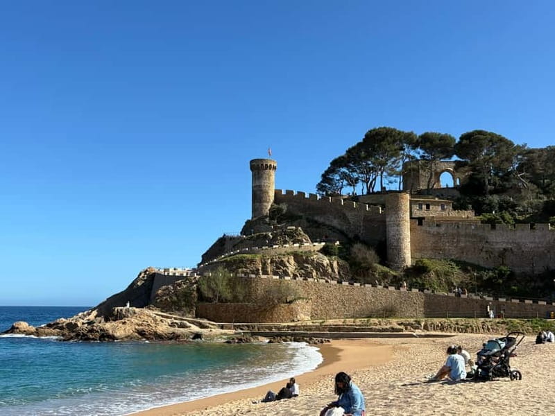 From Barcelona: Private Costa Brava Guided Tour - Catalan food, with lunch paid separately