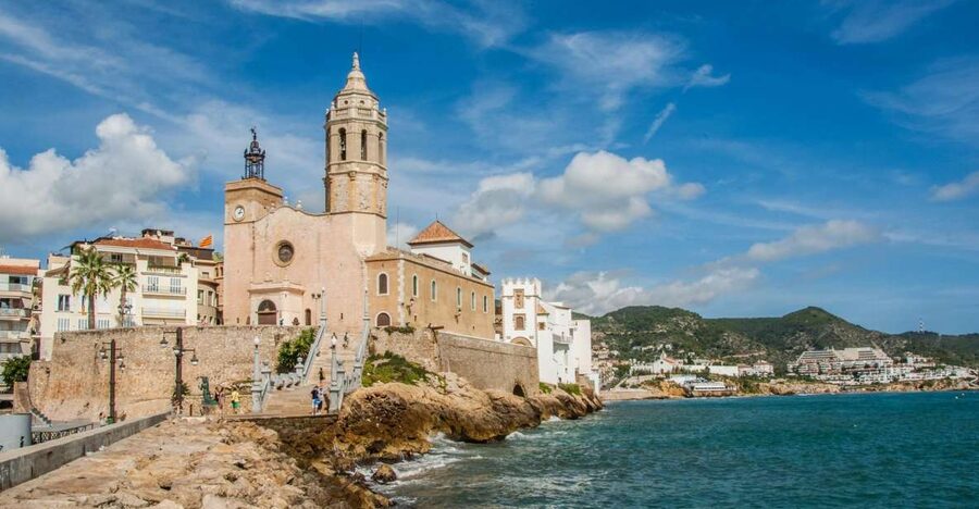 From Barcelona: Tarragona & Sitges Full Day Tour with Pickup - Why this Barcelona day trip works