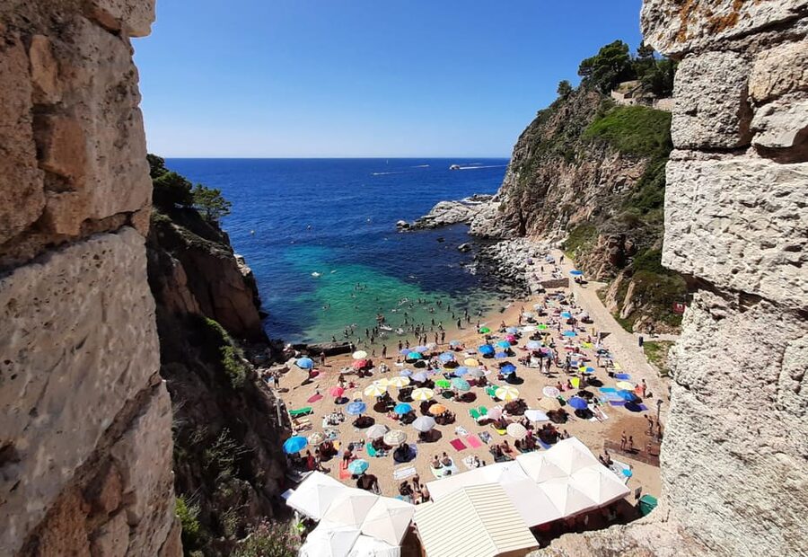 From Barcelona: Tossa de Mar Day Tour with Beach Time - Choosing Among Tossa de Mar’s Three Beaches