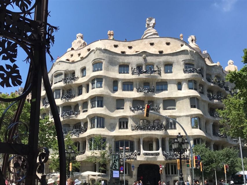 From Salou: Barcelona City Center Tour - Morning Pickup Points Around Salou