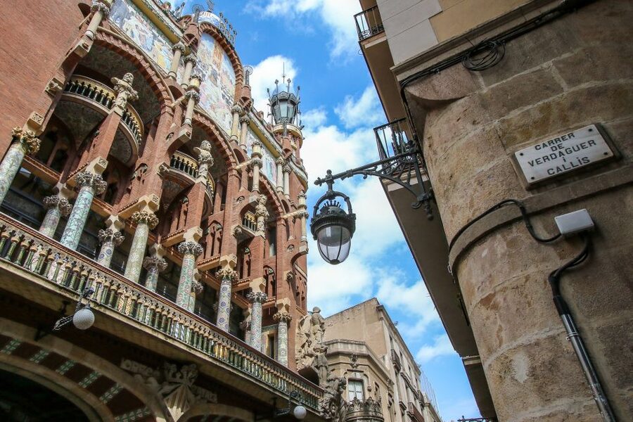 From Salou: Barcelona City Center Tour - The Coach Ride From Salou to Barcelona