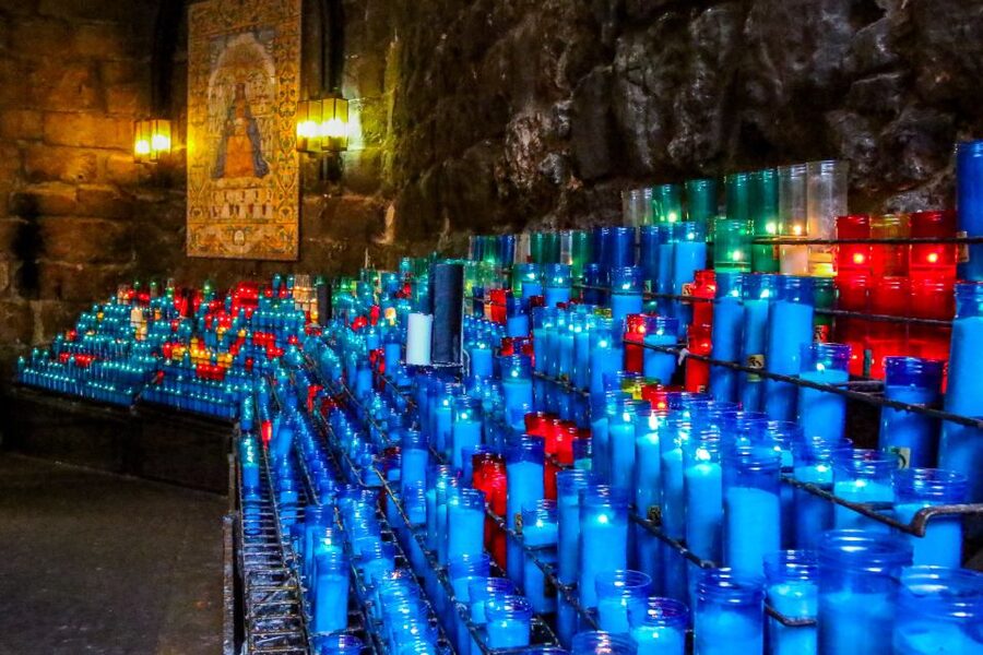 From Salou: Montserrat Monastery and Colonia Güell - What the $69 price really covers