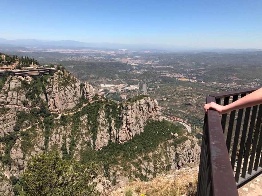 From Salou: Montserrat Monastery and Colonia Güell - Walking, access, and comfort