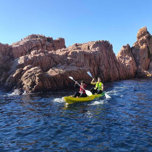 From Sant Feliu de Guíxols: Kayak and Snorkel in Costa Brava - Local stories above and below the water
