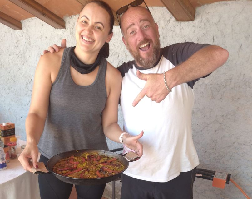 From Sitges: Paella Masterclass, Bike Ride and Winery Visit - Choosing your paella style