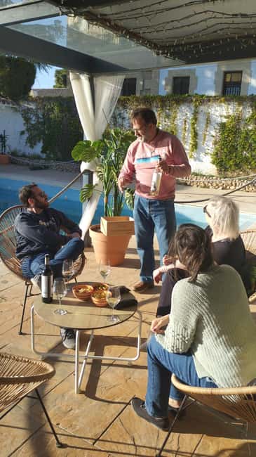 From Sitges: Wine Tasting at 2 Wineries, Snacks and Pickup - Key points to know