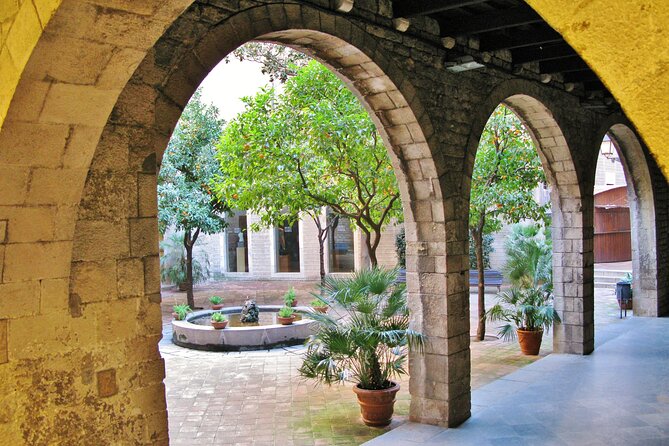 Full-Day Barcelona Tour by Sidecar Motorcycle - Rambla de Catalunya and Montjuïc’s broad views