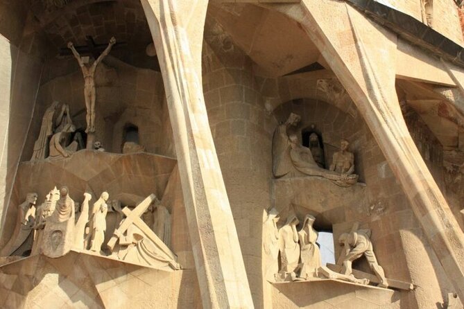 Full-Day Private Guided All Inclusive Barcelona Shore Excursion - 90 minutes at Hospital de Sant Pau
