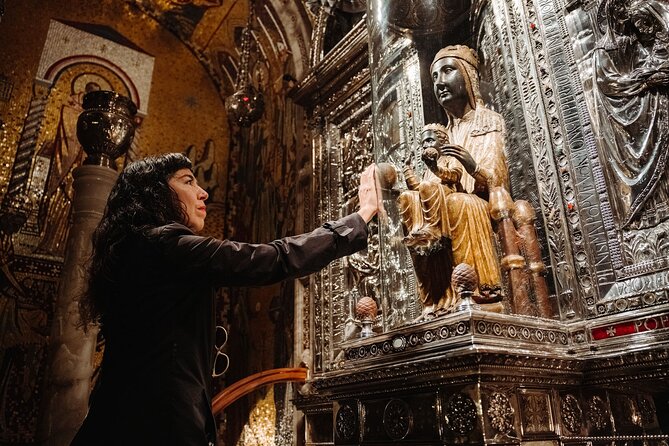 Full-Day Trip Barcelona to Montserrat Monastery & Cava Winery - Leaving Barcelona at 7:50 a.m.