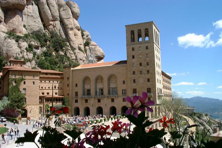 Full-Day Trip to Montserrat: Mountain-Top Monastery - Free time at the monastery