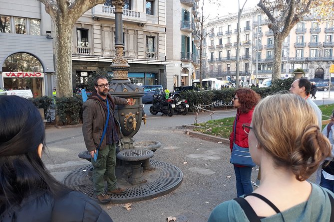 Gaudí and Modernism - Private Walking Tour - Plaça de Catalunya: where old Barcelona meets the Eixample