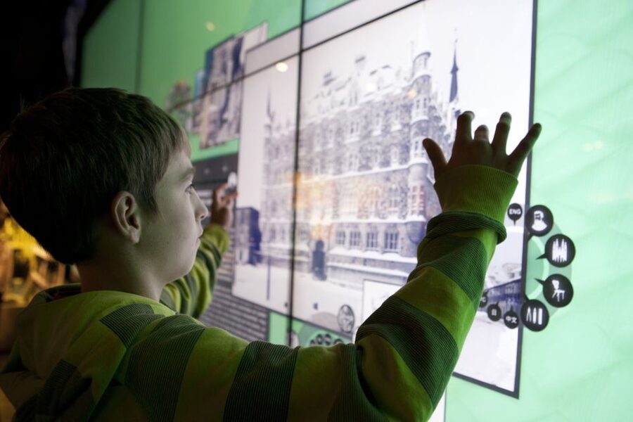 Gaudí Experiència Barcelona Admission Ticket - Key points at a glance