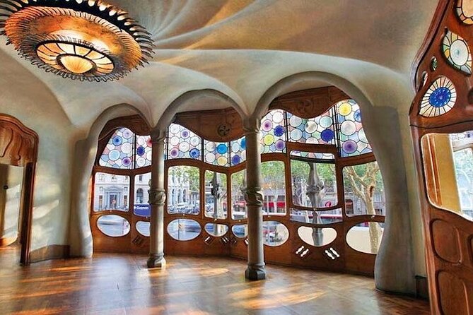 Gaudi Masterpiece: Casa Batlló with Expert Guide and STL Tickets - Why Casa Batlló deserves a guided visit