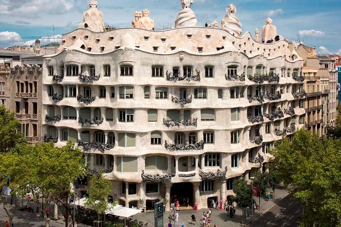 Gaudi Private Tour with Sagrada Familia & Park Guell Tickets - What the $566.78 price really buys