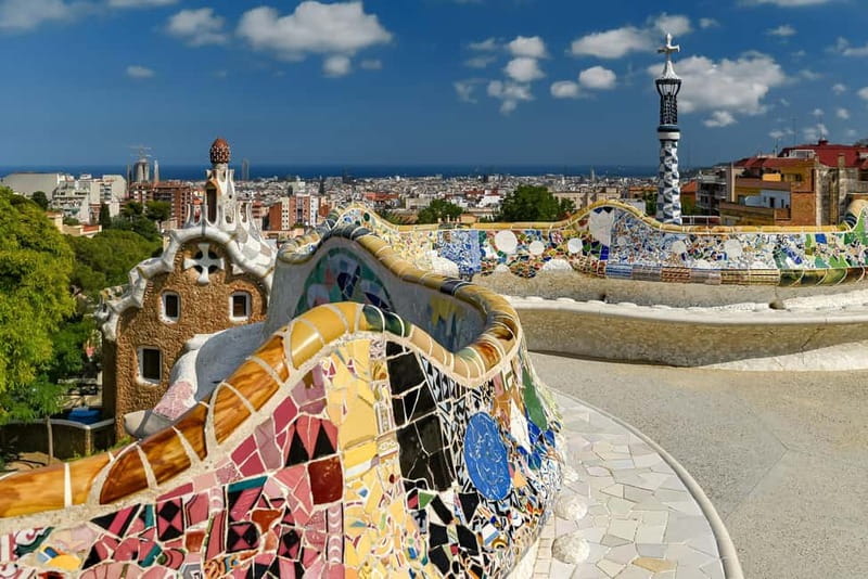 Gaudi's legacy. Exclusive tour to Park Güell and Casa Batlló - Why this pairing gives you a better view of Gaudí