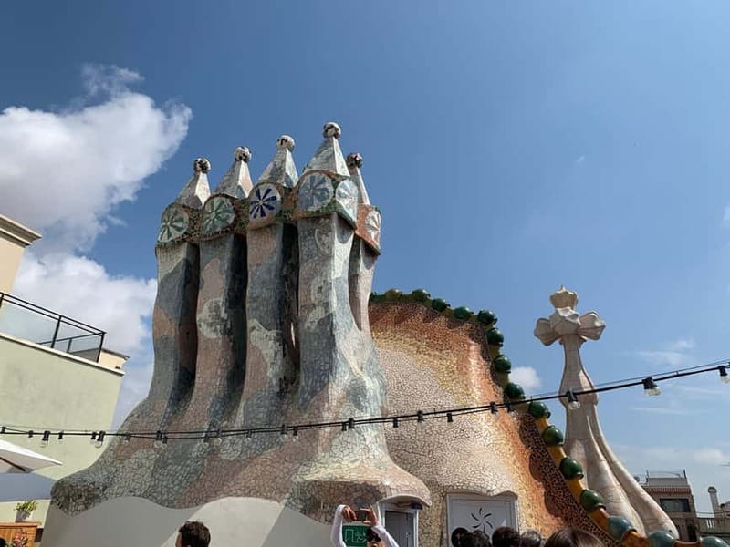 Gaudi's legacy. Exclusive tour to Park Güell and Casa Batlló - Should you book it?